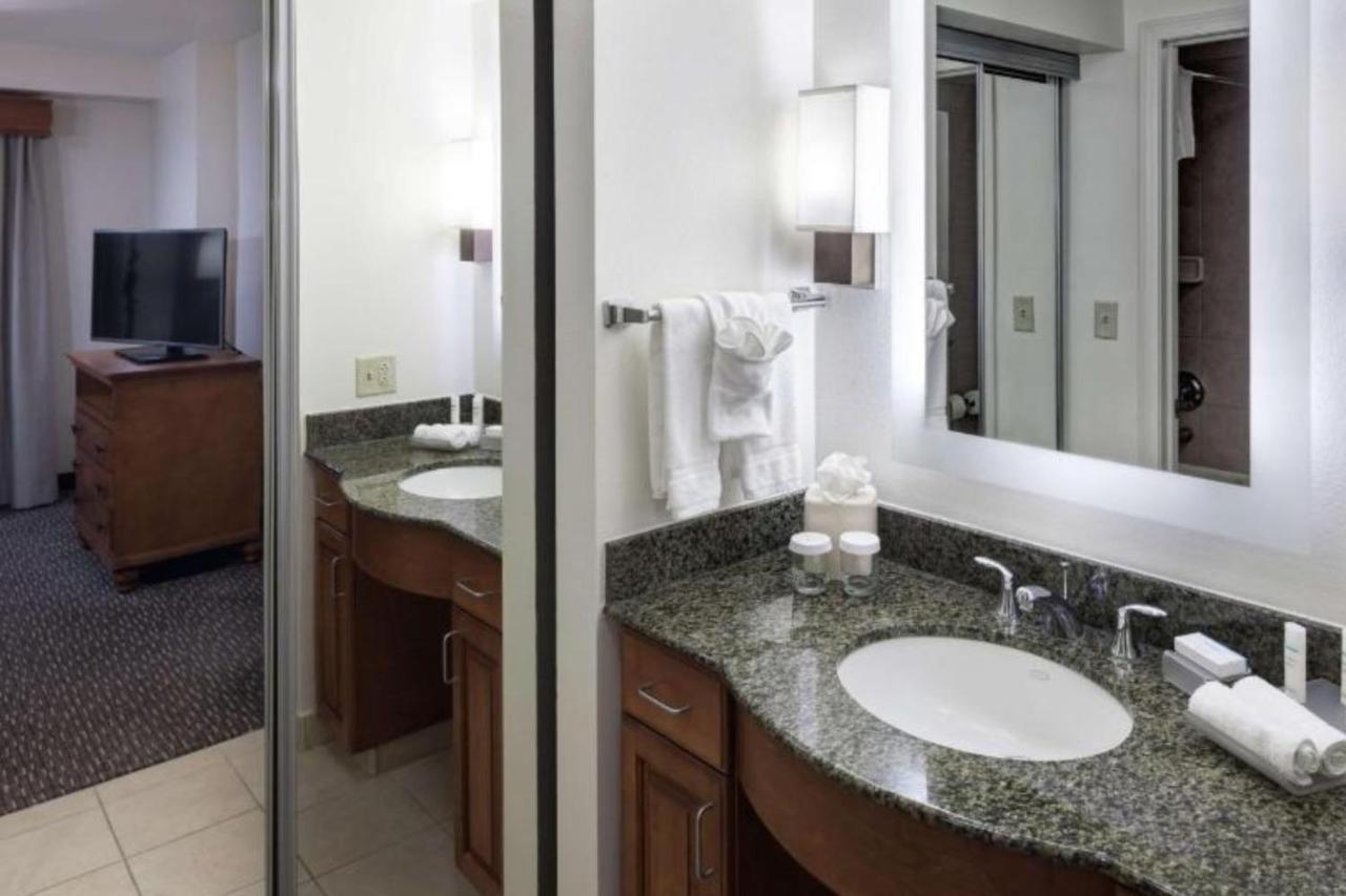 Homewood Suites By Hilton Omaha - Downtown Eksteriør billede